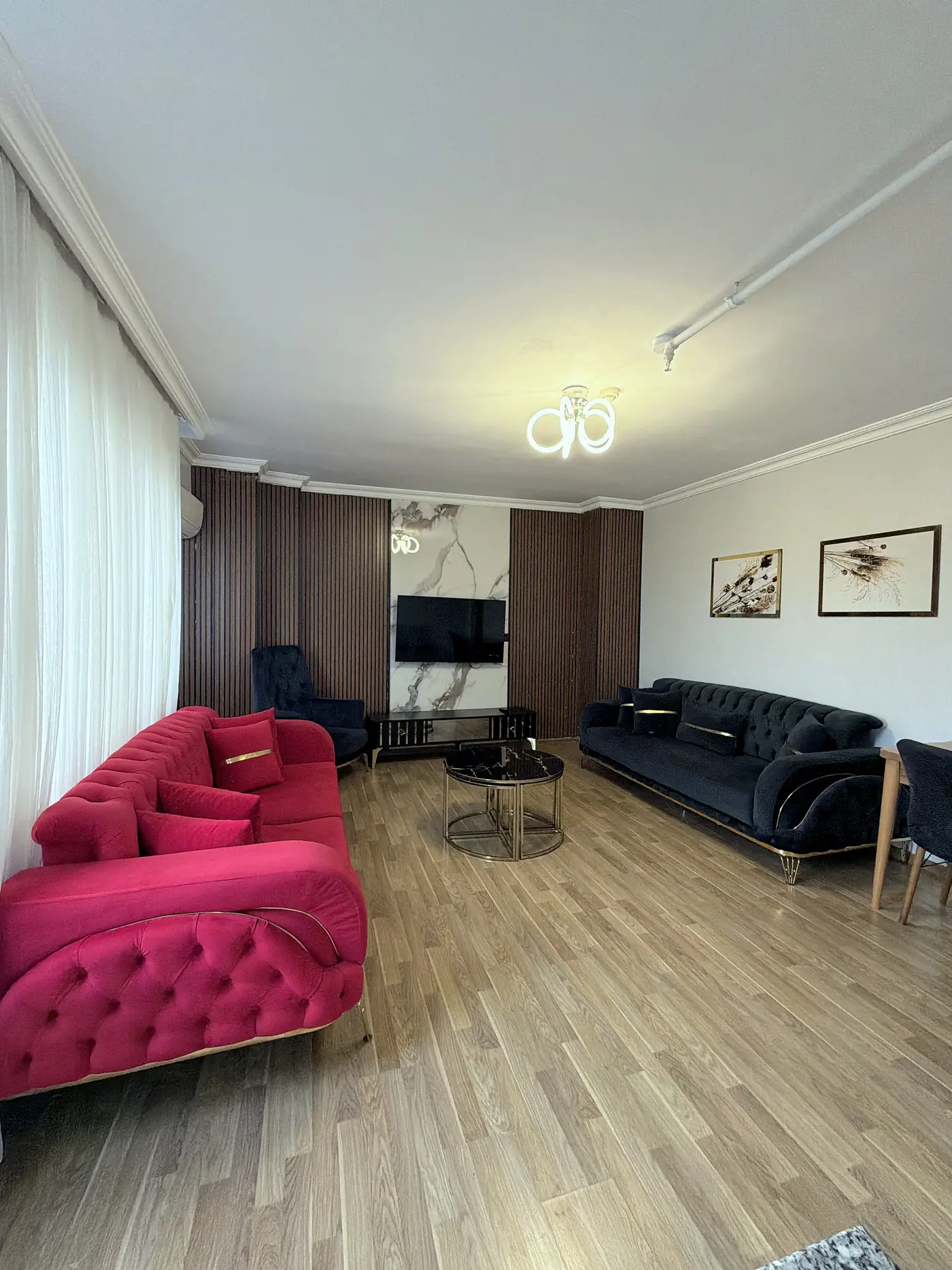 Air Homes living room